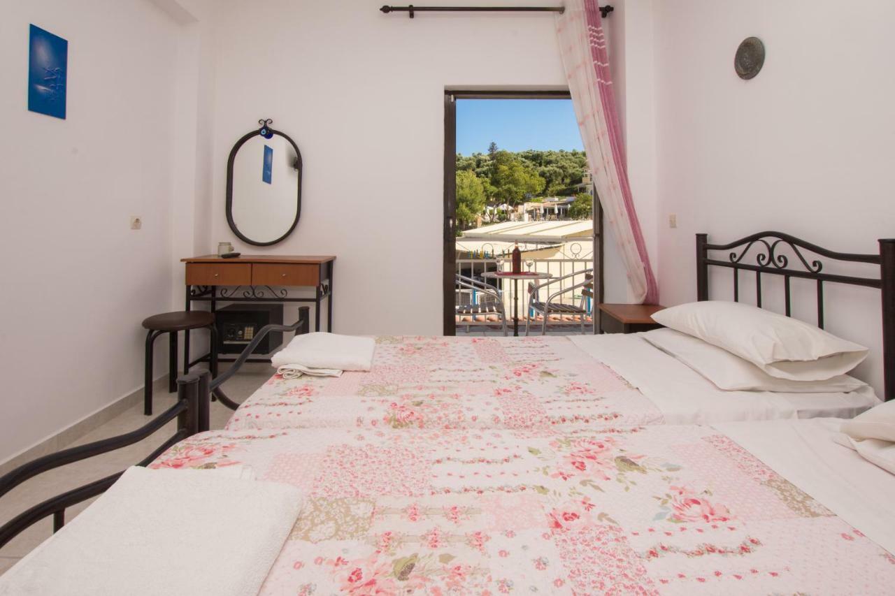 Plessas Studios Tsilivi  Ngoại thất bức ảnh