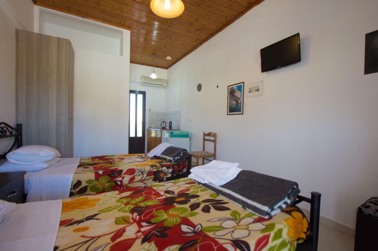 Plessas Studios Tsilivi  Ngoại thất bức ảnh